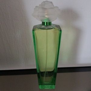 Gardenia Eau de Parfum by Elizabeth Taylor